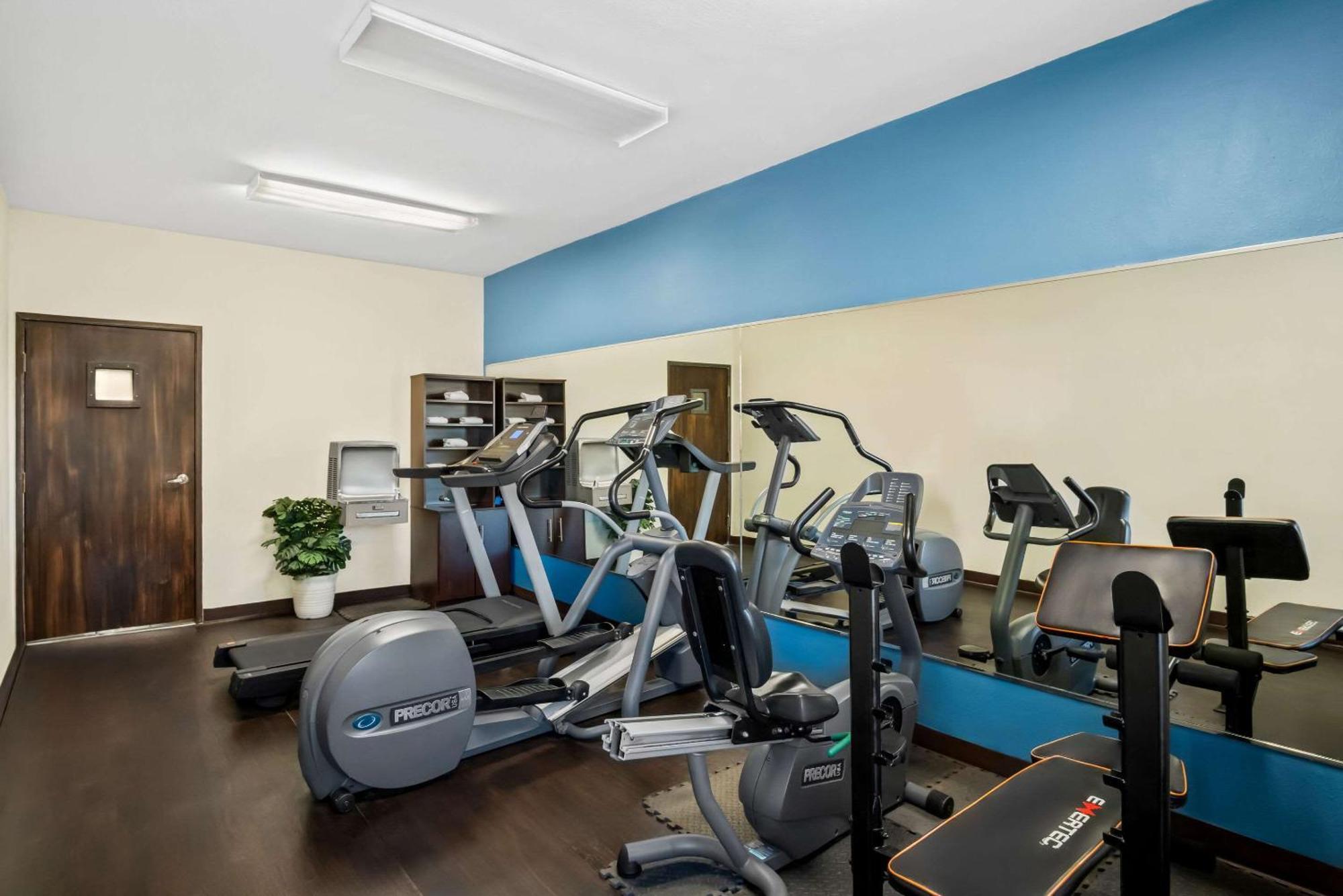 Quality Suites Irving-Las Colinas Exteriör bild