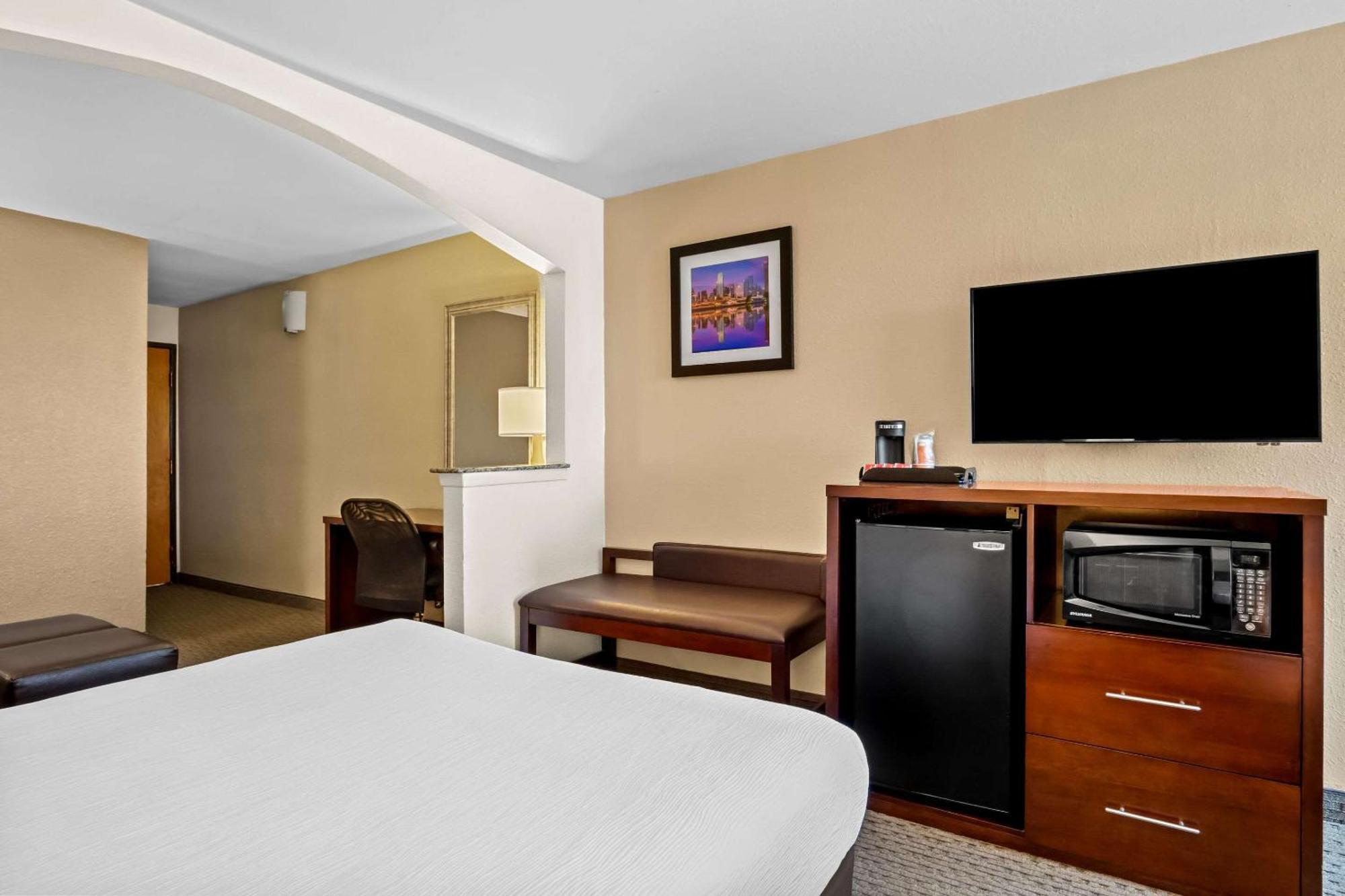 Quality Suites Irving-Las Colinas Exteriör bild