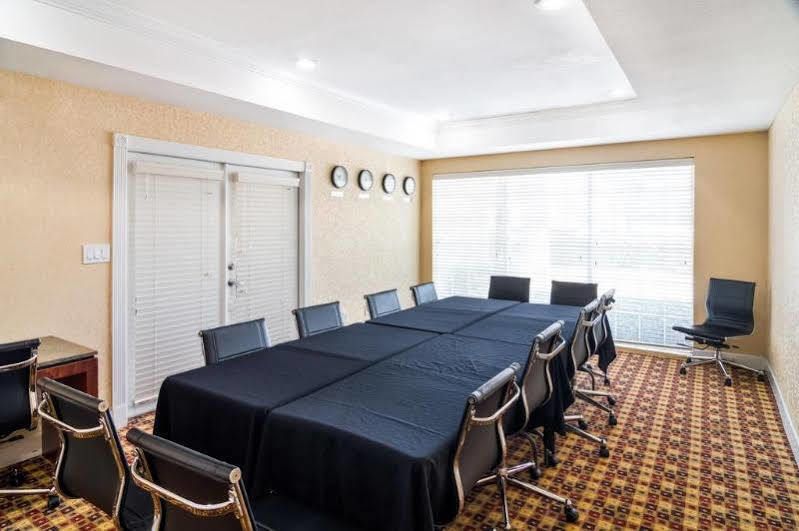 Quality Suites Irving-Las Colinas Exteriör bild